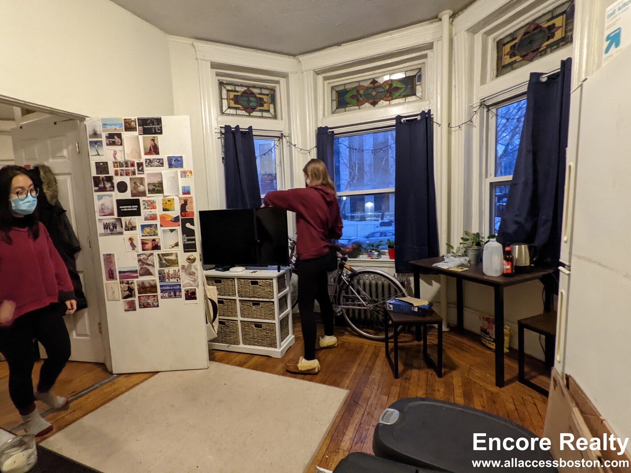 Building Photo - 204 Hemenway St