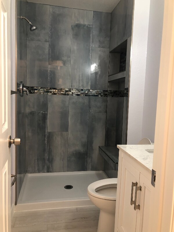 Building Photo - 2020 Lee Dr