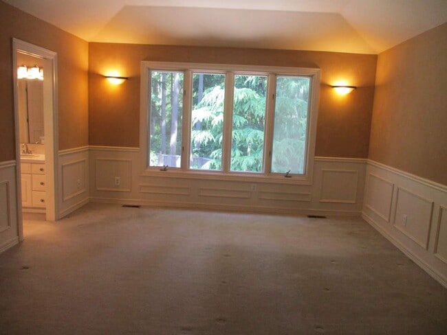Building Photo - Beautiful 3 Bedroom Home in Gig Harbor