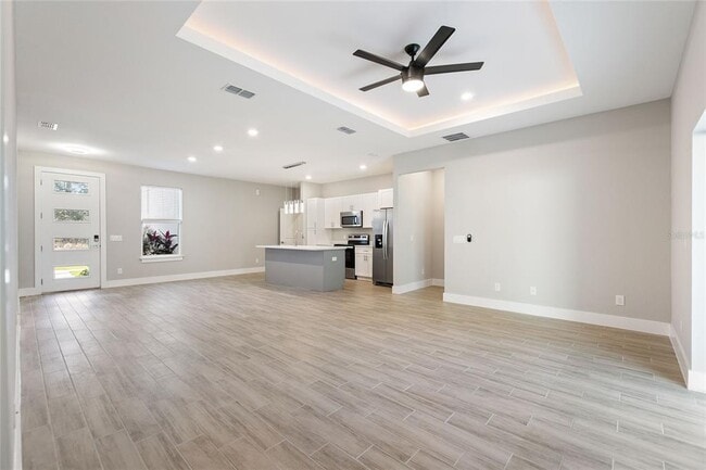 Building Photo - 337 Hibiscus Dr