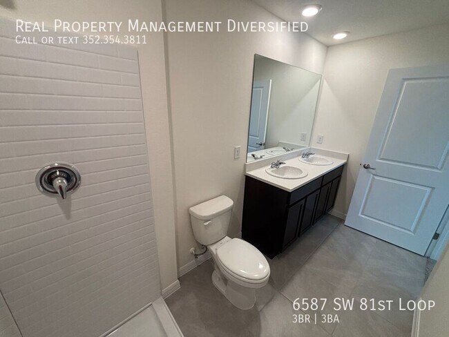 Building Photo - 6587 SW 81st Lp