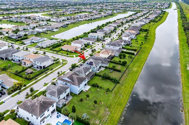 Building Photo - 15406 Goldfinch Cir