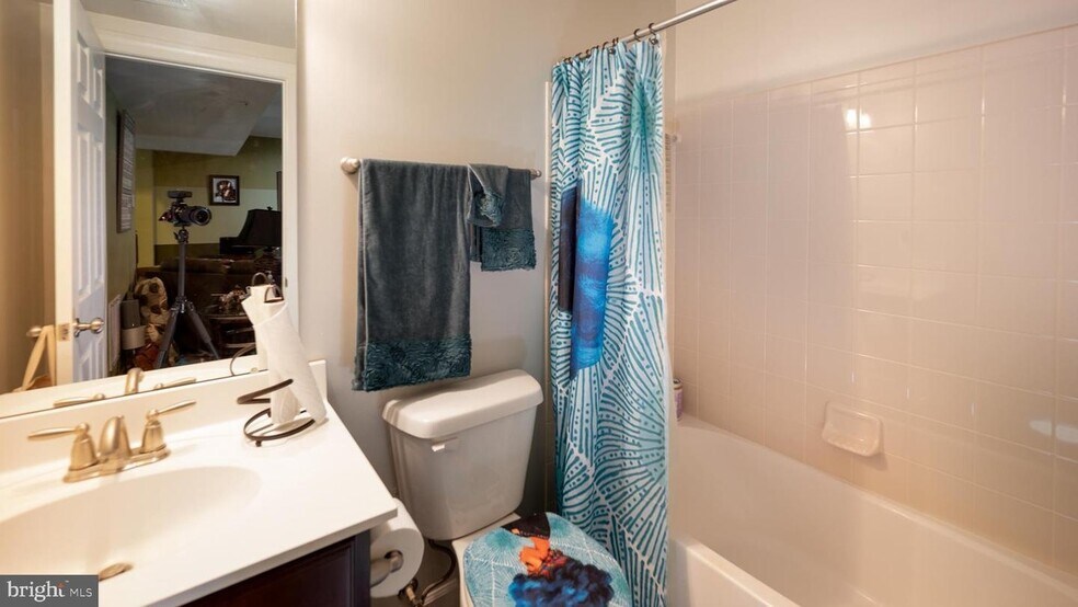 Building Photo - 15015 Nancy Gibbons Ter