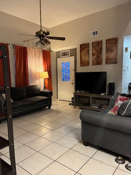 Building Photo - 23130 Dover Dr