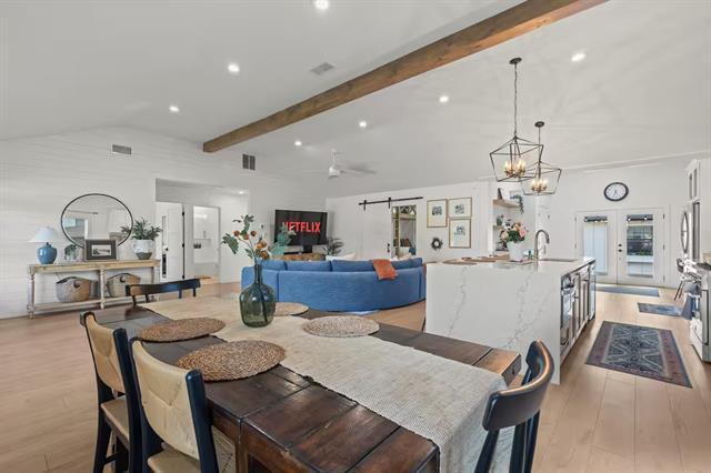 Building Photo - 315 Easton Rd