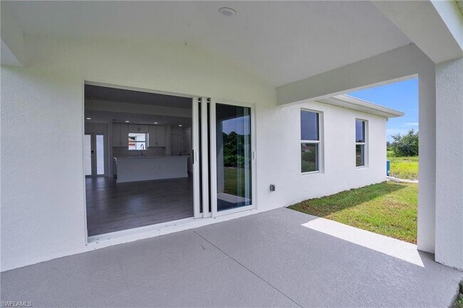 Building Photo - 2812 15th St SW