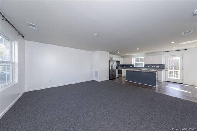 Building Photo - 116 Makayla Dr