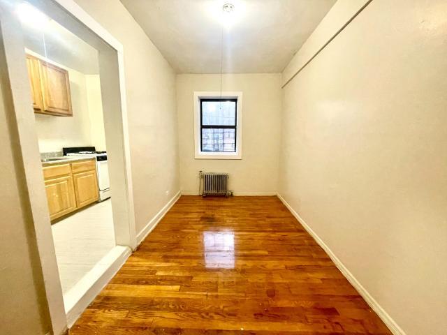 Building Photo - 1 bedroom in BRONX NY 10469