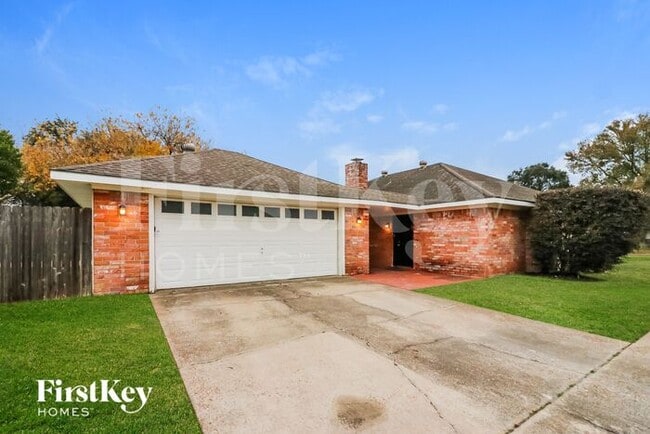 Building Photo - 2005 Tulsa St