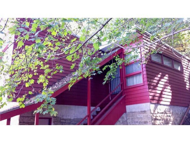 Building Photo - Incredibly Unique Property in the Heart of Shadyside!