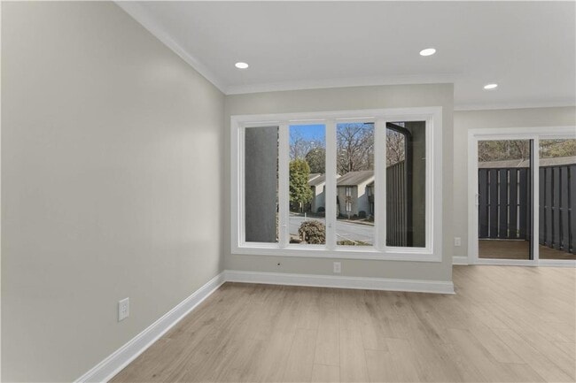 Building Photo - 49 Ivy Gates NE