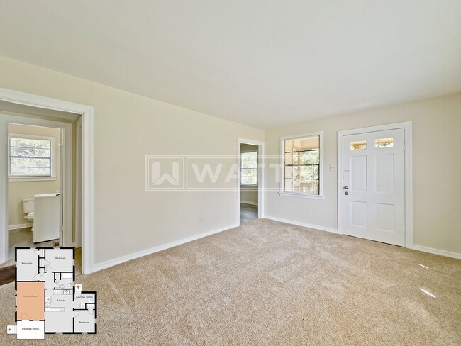 Building Photo - 3-Bedroom Home w/Large Yard in Minor Neighborhood