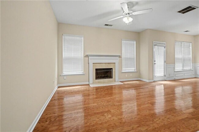 Building Photo - 118 Wiley Parc Cir