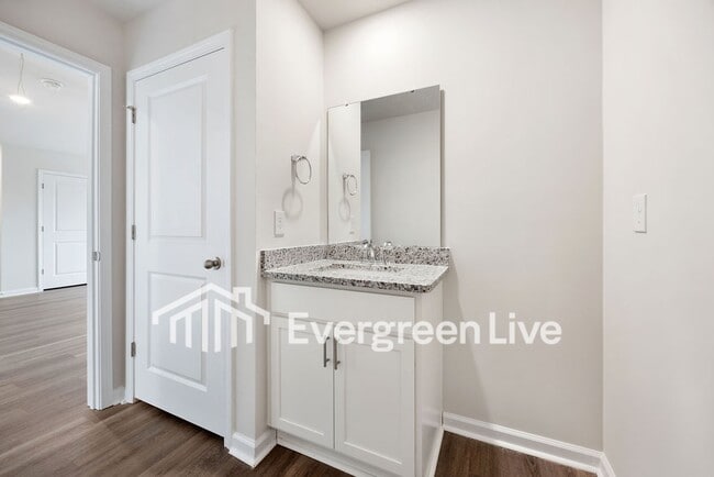 Building Photo - Coming Soon!