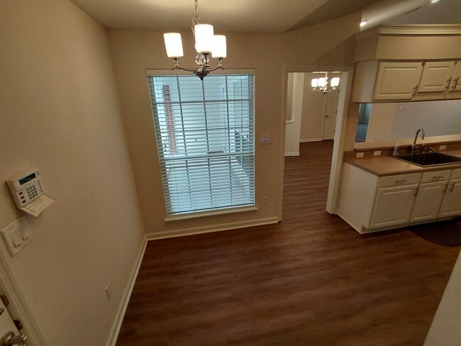 Building Photo - 1308 Fern Hill Ct