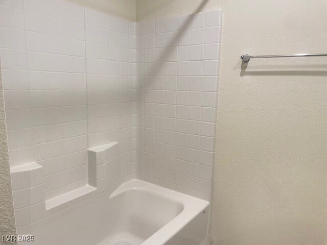Building Photo - 9210 Harbin Ave