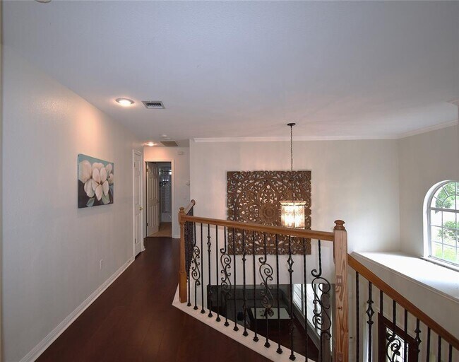 Building Photo - 9556 Indigo Brush Dr