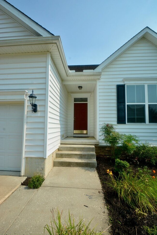 Building Photo - 181 Boggs Run