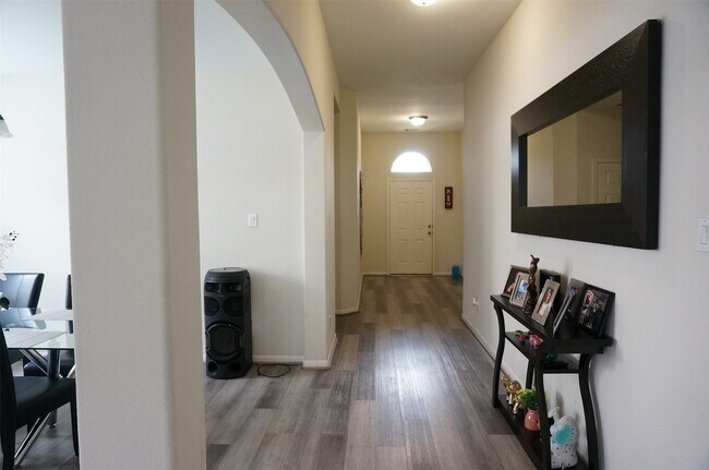 Building Photo - 2614 Whitetip Ct