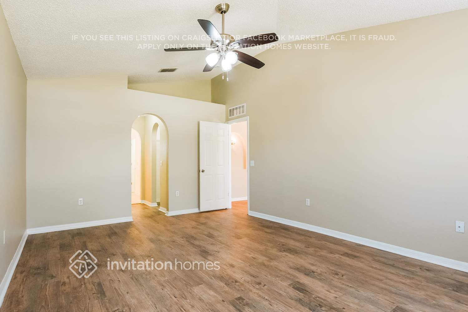 Building Photo - 1509 Jupiter Ave