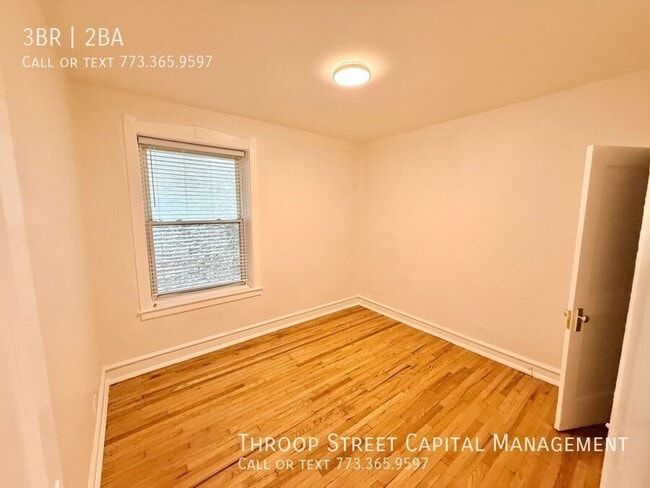 Building Photo - 6134 S Vernon Ave