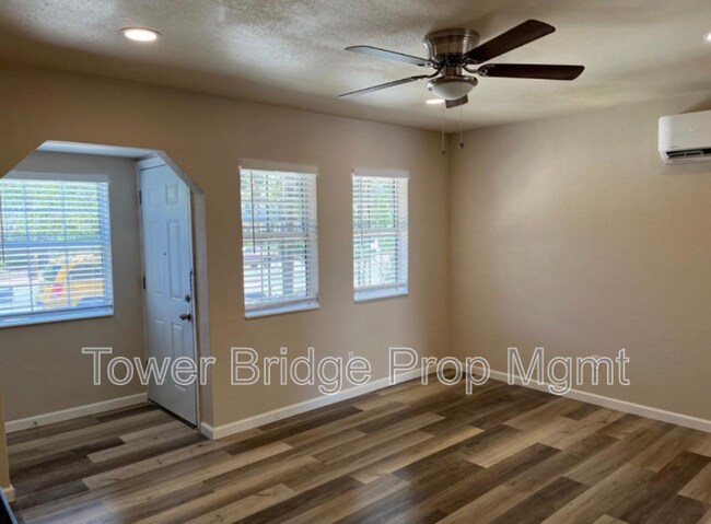 Building Photo - 2375 Evergreen St