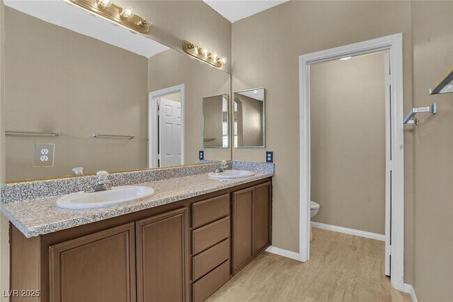 Building Photo - 385 Blackstone River Ave