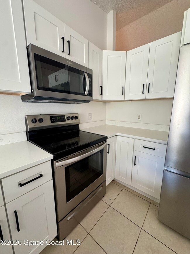 Building Photo - 1506 Hardwicke St NW