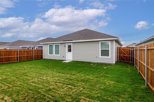 Building Photo - 404 Dewberry St