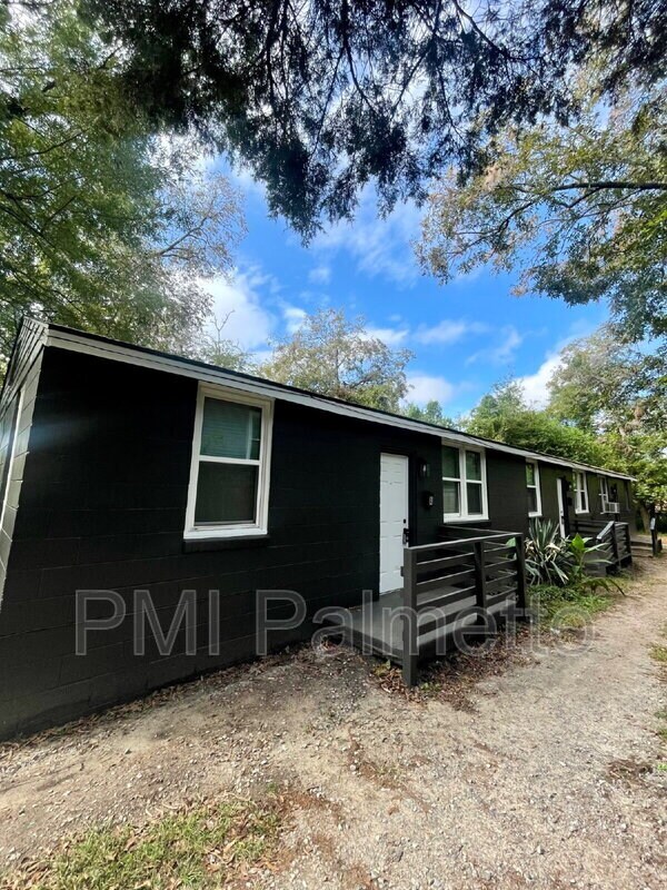 Building Photo - 2205 Harper St