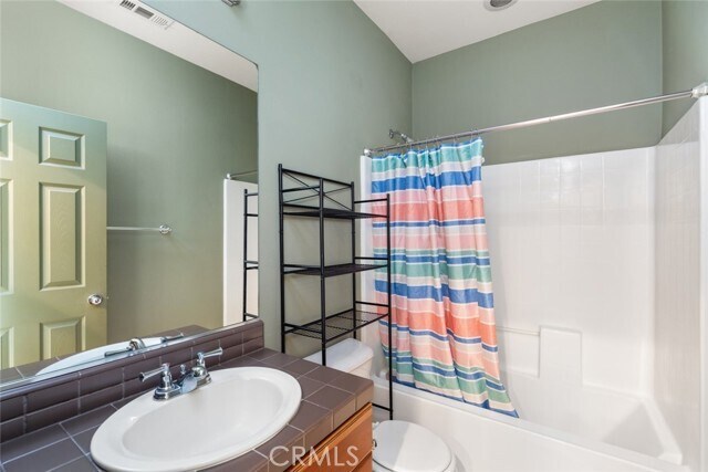 Building Photo - 31161 Sunflower Way