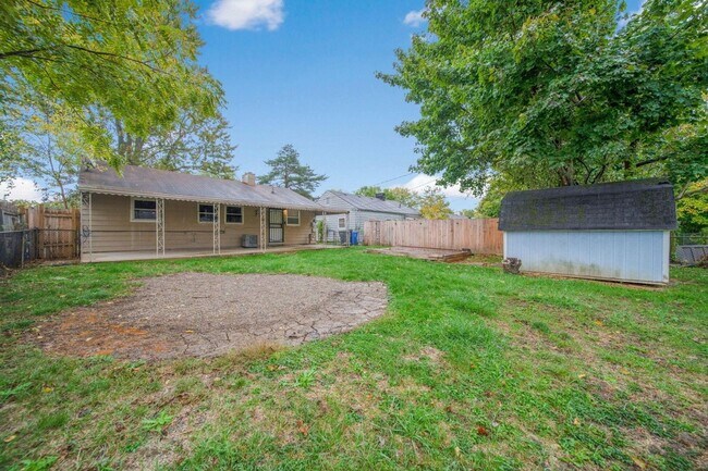 Building Photo - Affordable 3-Bedroom Home with Covered Pat...