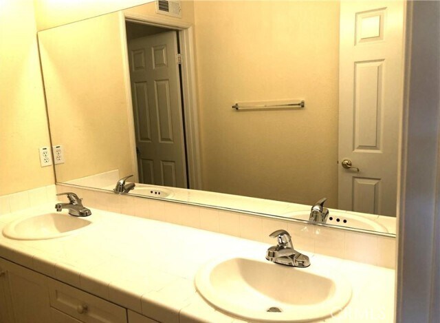 Building Photo - 12212 Meadow Grass Ct