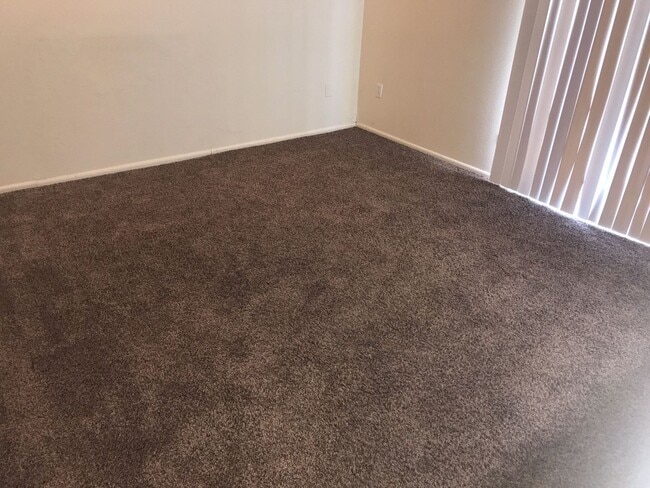 Primary Photo - South Ogden rental main floor