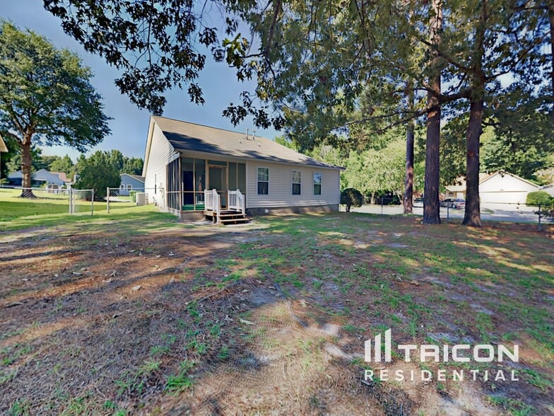 Building Photo - 1 Tomafield Ct