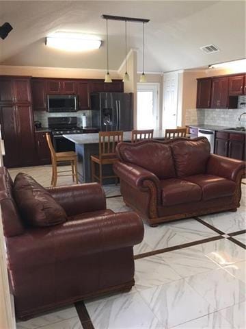 Building Photo - 2527 Cunningham St