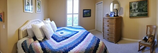 Building Photo - 5327 Solway Dr