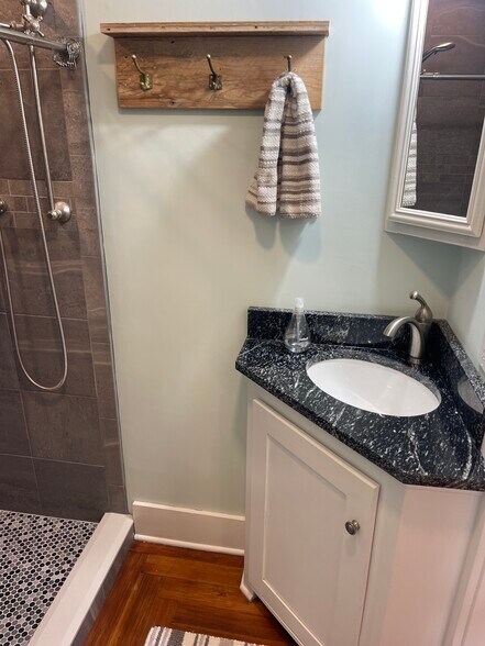 Building Photo - 55 North Rd