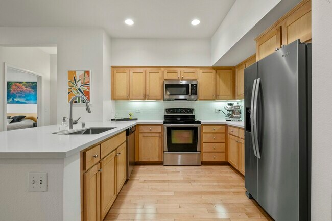 Building Photo - 21 N 2nd St