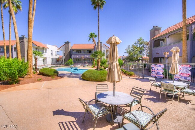 Building Photo - 2212 Sunfish Dr