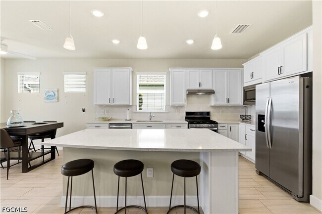 Building Photo - 17728 Silverspur Dr