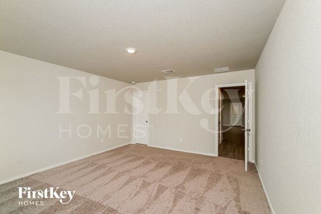 Building Photo - 755 Ambush Ridge
