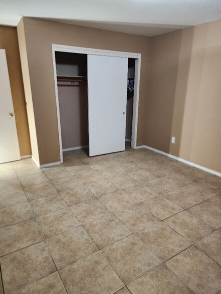 Building Photo - 855 S T St