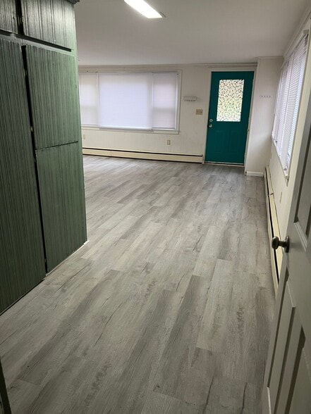 Building Photo - 1013 Dryden Rd