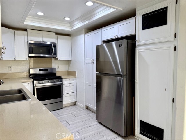 Building Photo - 2487 Moon Dust Dr