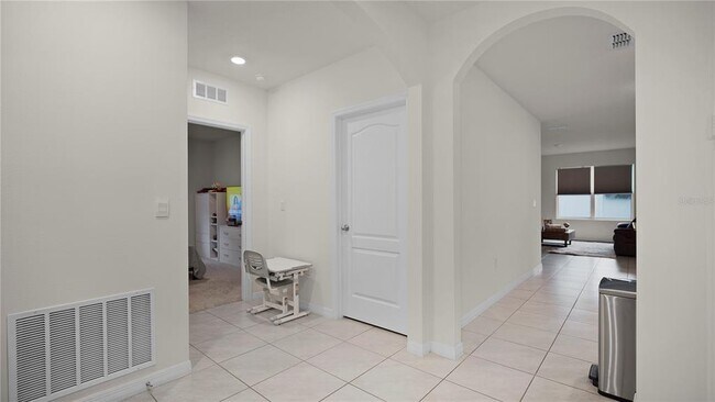 Building Photo - 5402 Pine Lilly Dr