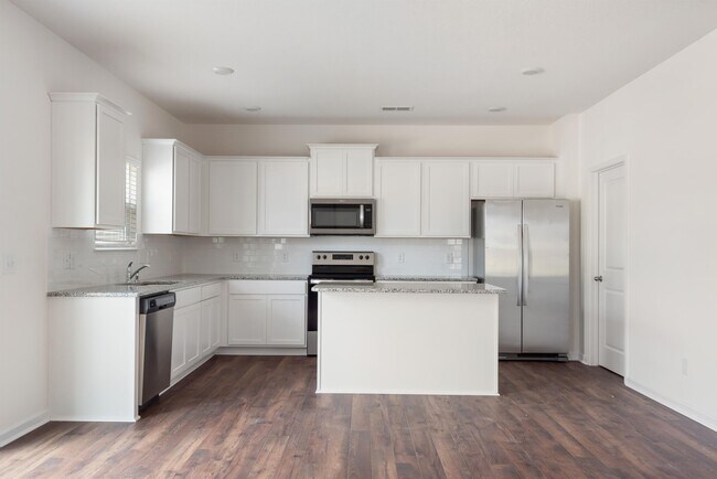 Building Photo - 112 Kaley Ln