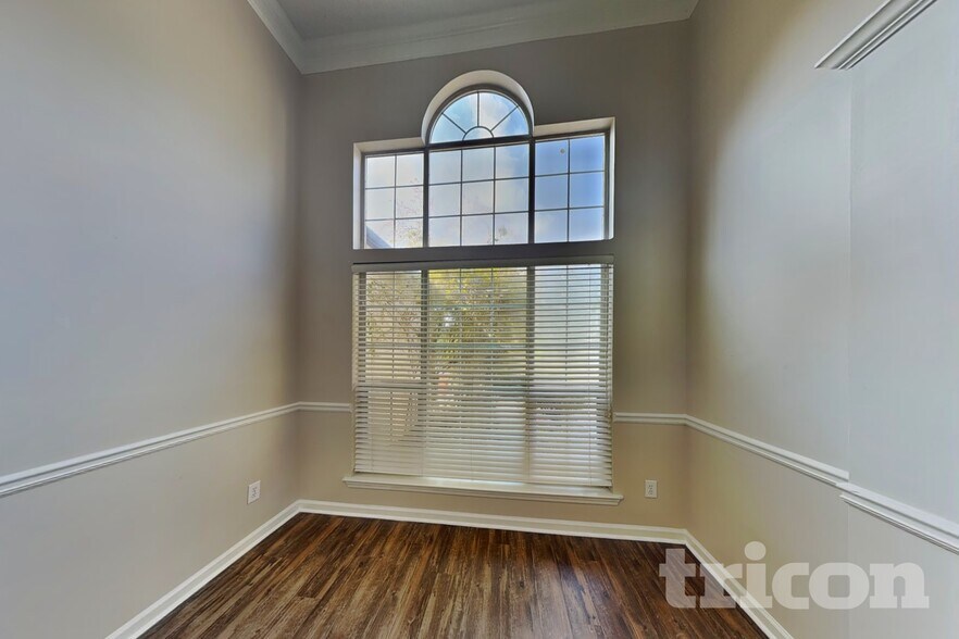 Building Photo - 108 Sagamore Ln