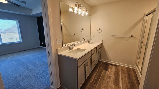 Building Photo - Stunning 4-Bedroom Home in Beautiful Waukee Neighborhood!