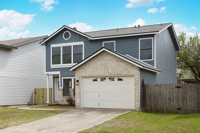 Building Photo - RENOVATED 3-BEDROOM HOME IN CONVERSE, JUDS...